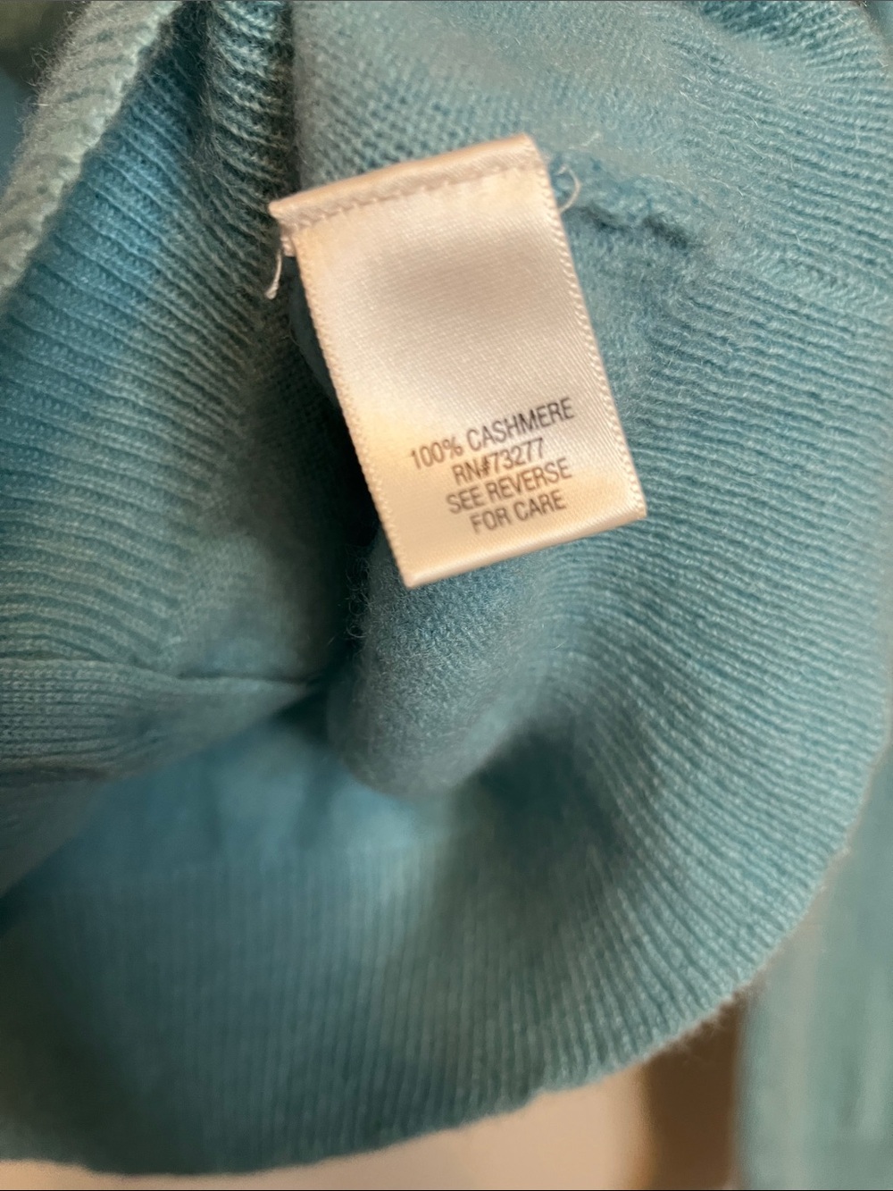 100% Cashmere Apt. 9 Women's Light Blue Crewneck Button Cardigan - Picture 7 of 11